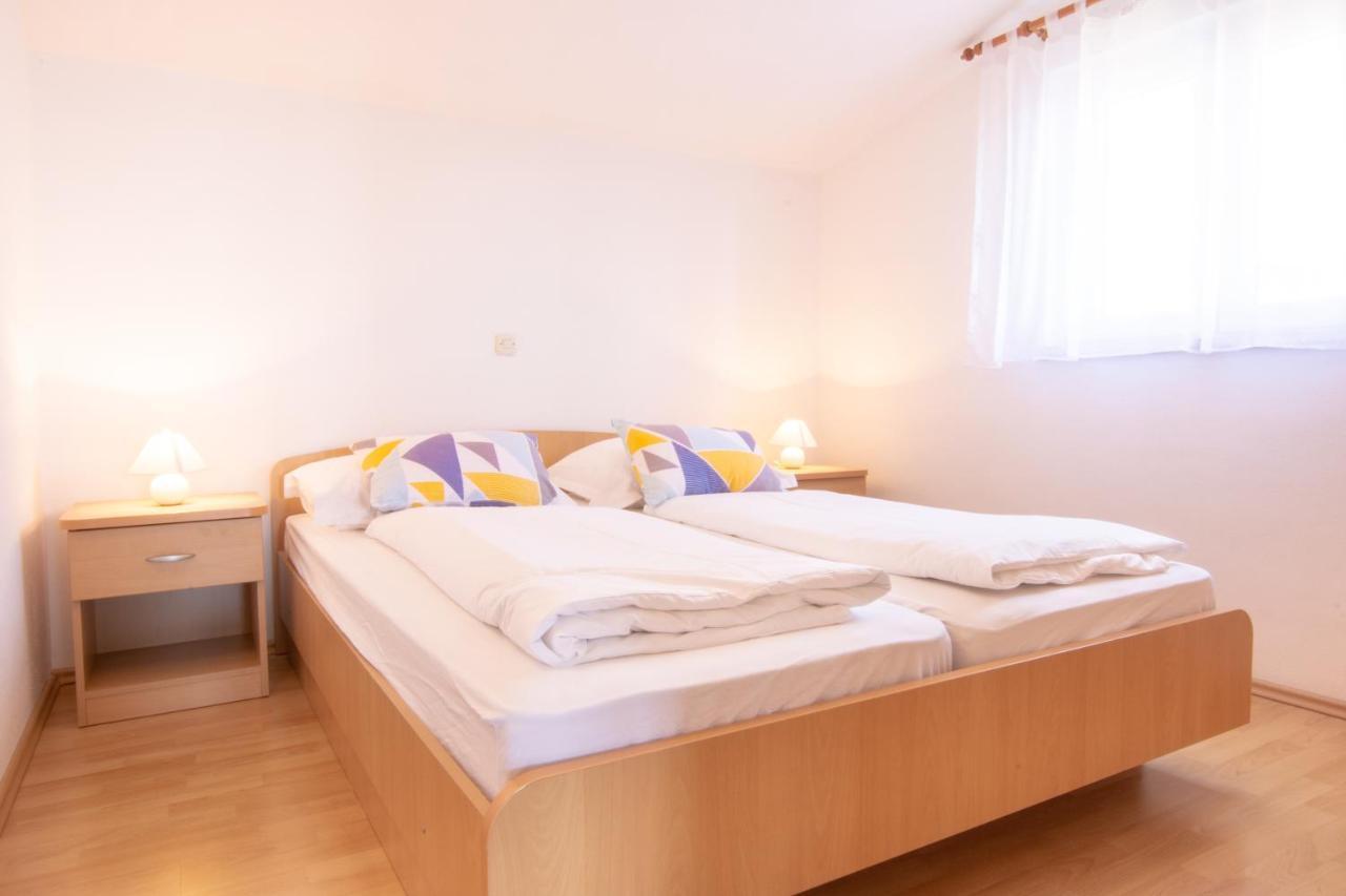 Steko Accomodations Makarska Exterior photo